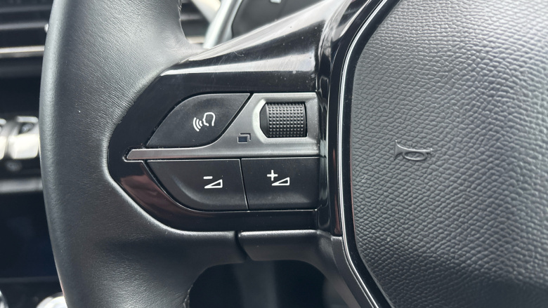 Peugeot 3008 1.2 PureTech Allure 5dr EAT8 Petrol Estate